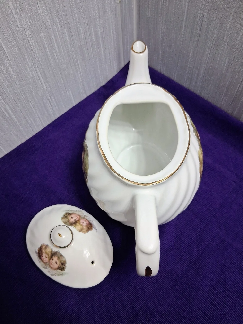 Vintage Staffordshire Cherub Angels English Teapot Fine China Gold Trim